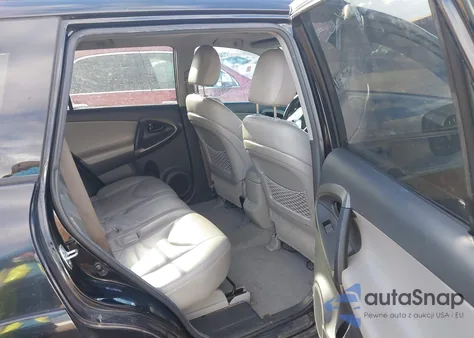 2010 Toyota Rav4 Limited z USA, uszkodzony, nr VIN 2T3YF4DV5AW027853